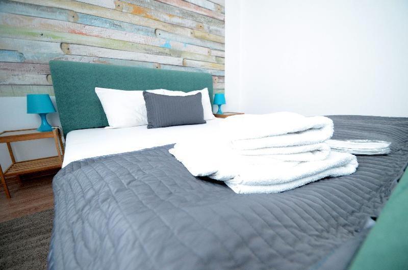 Uptown Residence Apartments Бухарест Номер фото
